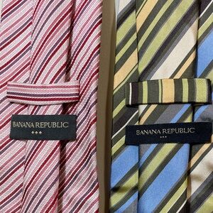 Banana Republic Neckties Men 1Green Blue Peach Striped 1Pink Purple Striped Set2